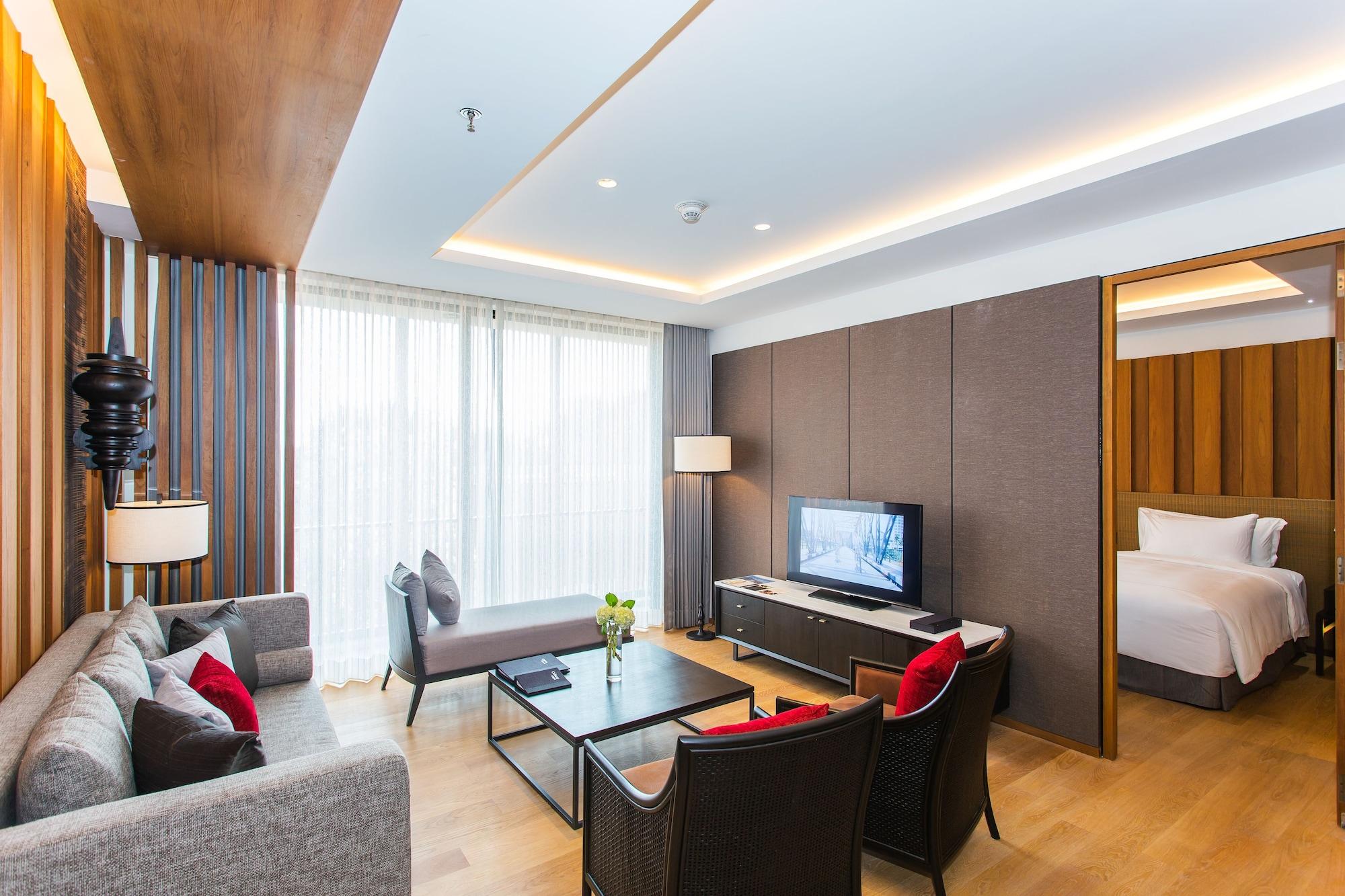 Anantara Chiang Mai Serviced Suites Екстериор снимка