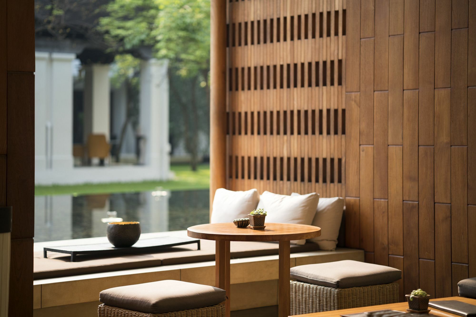 Anantara Chiang Mai Serviced Suites Екстериор снимка